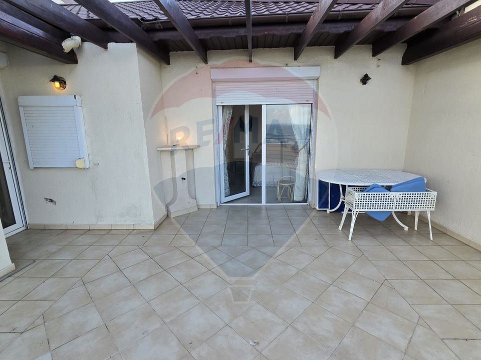 DE VANZARE Apartament cu 4 camere în Mamaia Nord