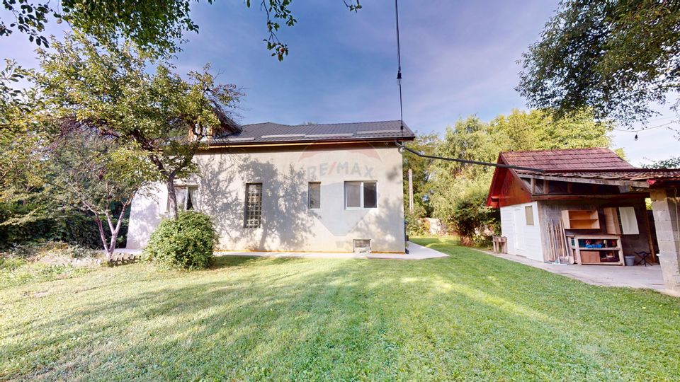 5 room House / Villa for sale