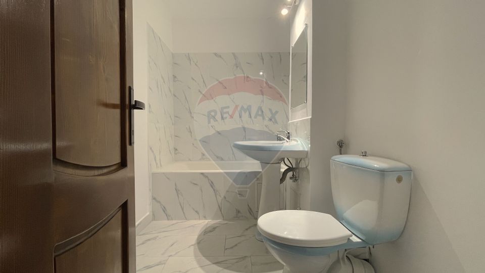 Apartament cu 2 camere de închiriat în zona Judetean