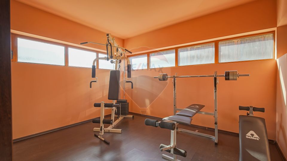6 room House / Villa for sale