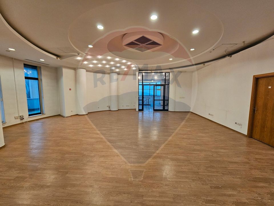 185sq.m Office Space for rent, Ultracentral area