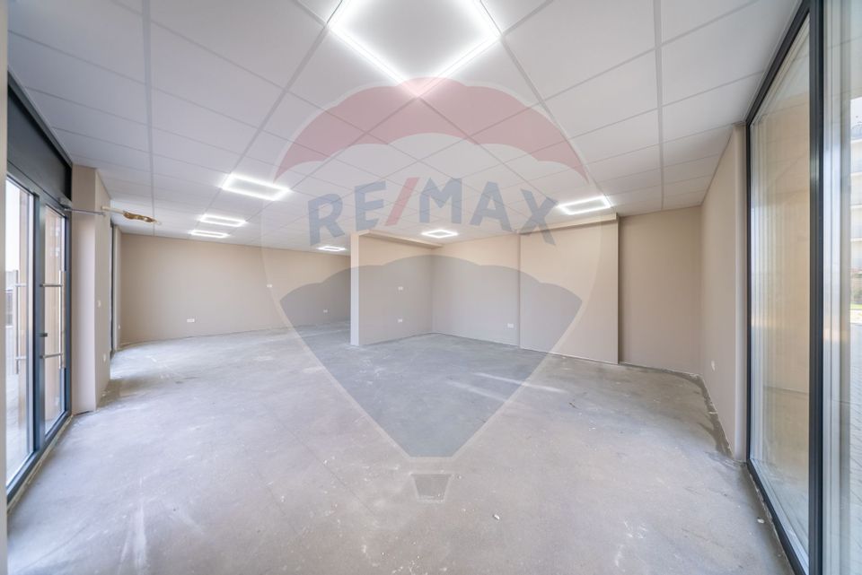 100sq.m Commercial Space for rent, Aurel Vlaicu area