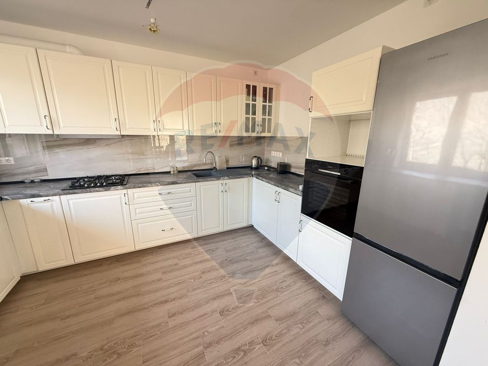 4 room House / Villa for sale, Podgoria area