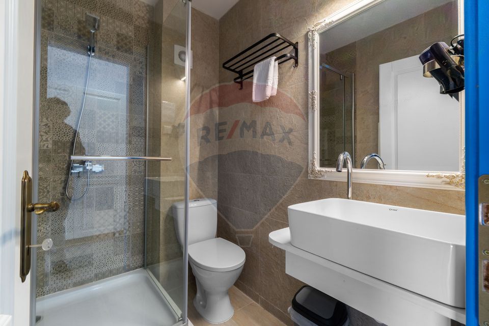 VILA IN MURIGHIOL | IESIRE LA LAC, DELTA DUNARII SI PISCINA | 6 CAMERE