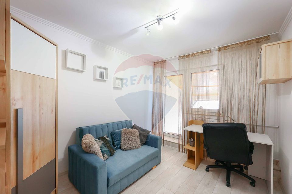 De vânzare Apartament 3 camere, Ultracentral, str. Mihai Pavel