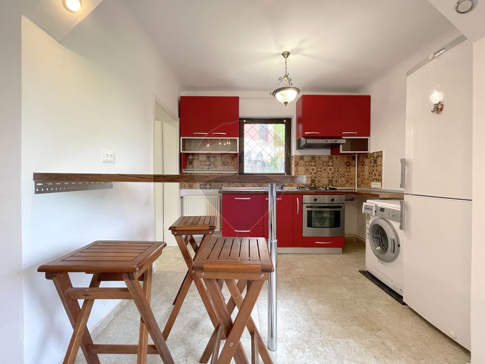 Apartament cu 2 camere de închiriat în zona Drumul Poienii