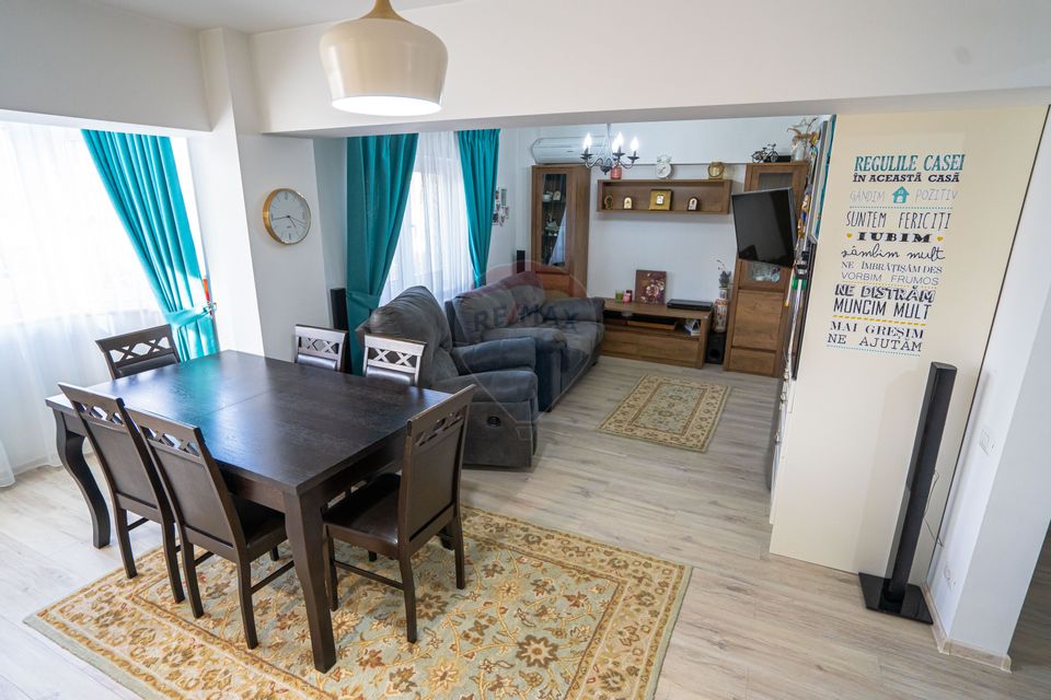 Apartament de lux, 3 camere, etaj 3