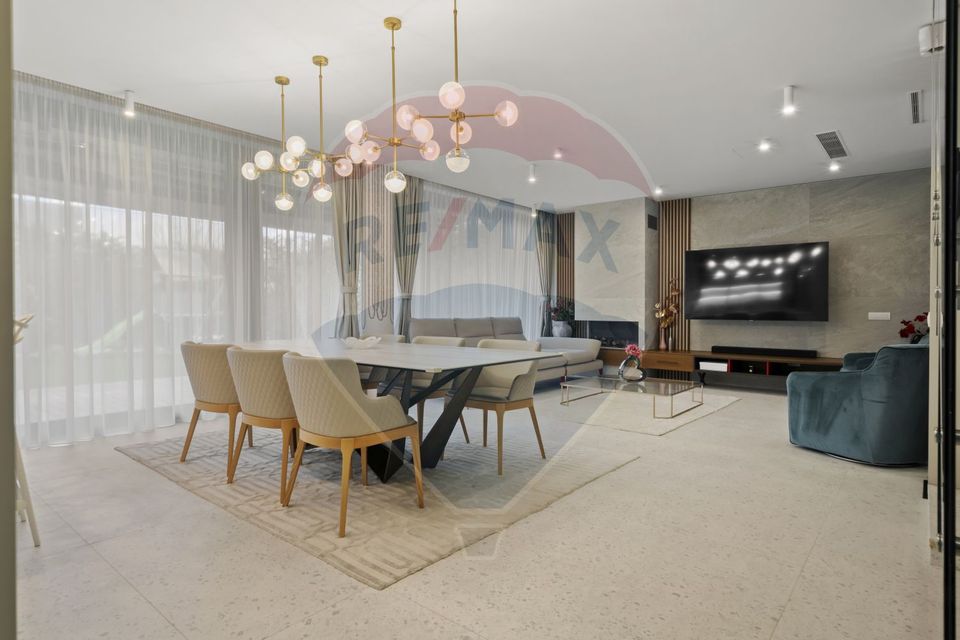 6 room House / Villa for sale