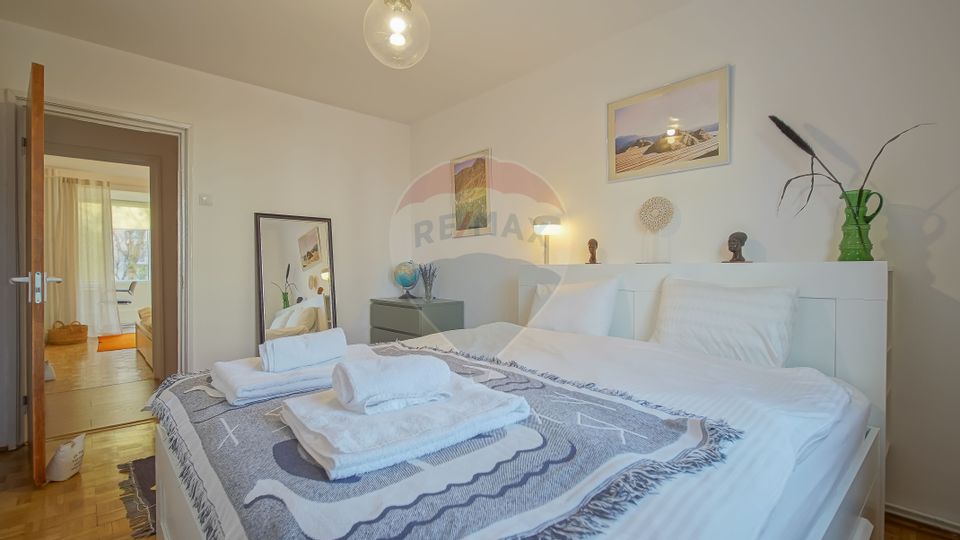 Apartament cu 3 camere de închiriat B-dul Victoriei