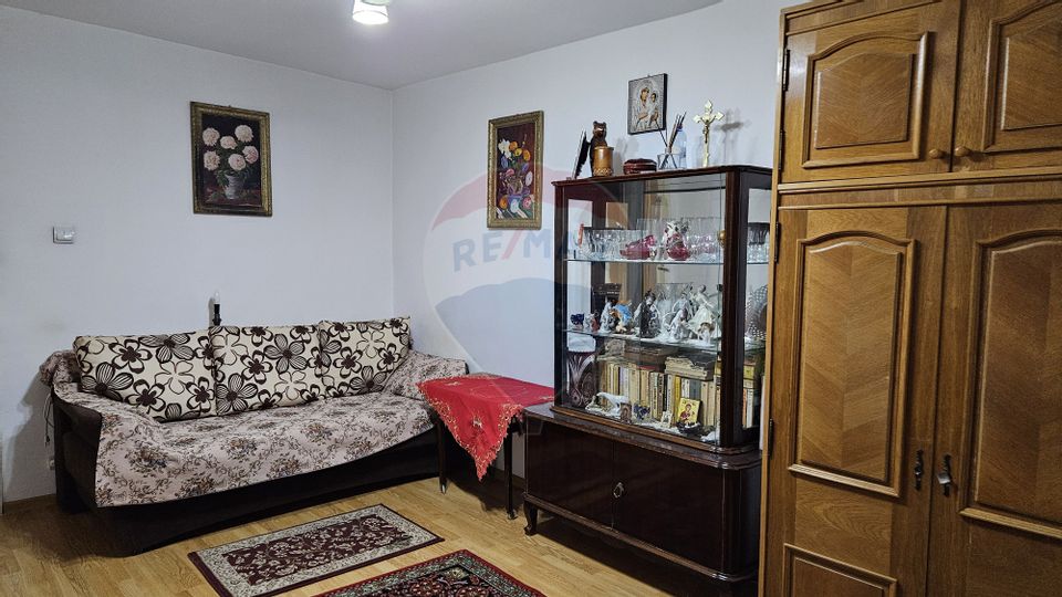 2 room Apartment for rent, Gorjului area