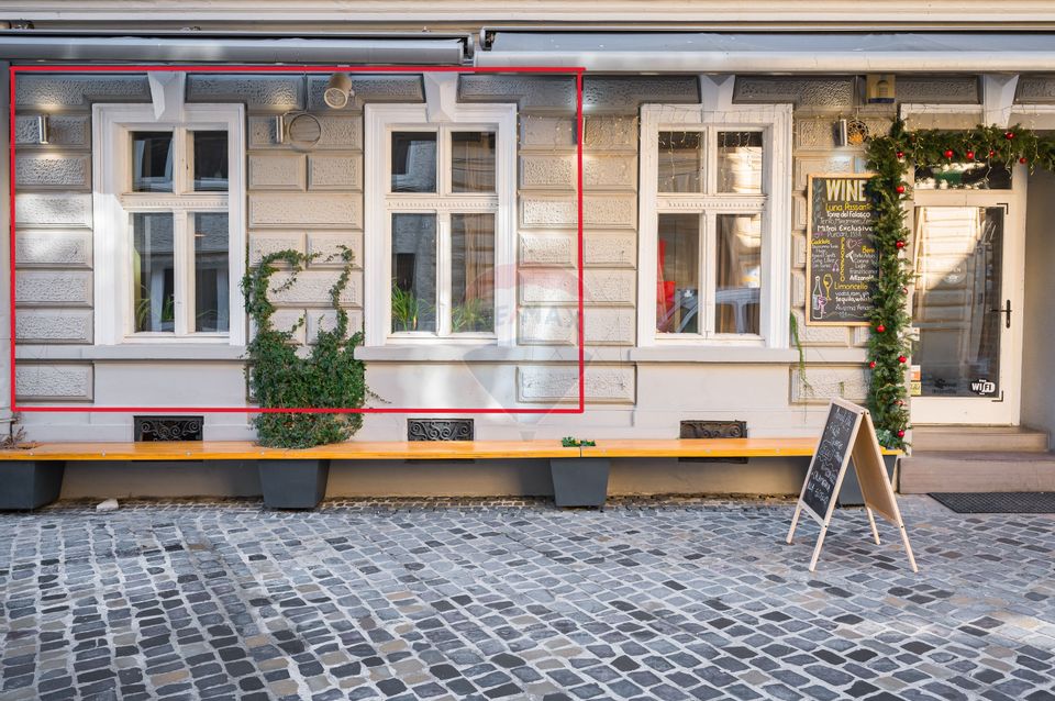 Commission 0% !! For sale COMMERCIAL SPACE, Brasov Historic Center