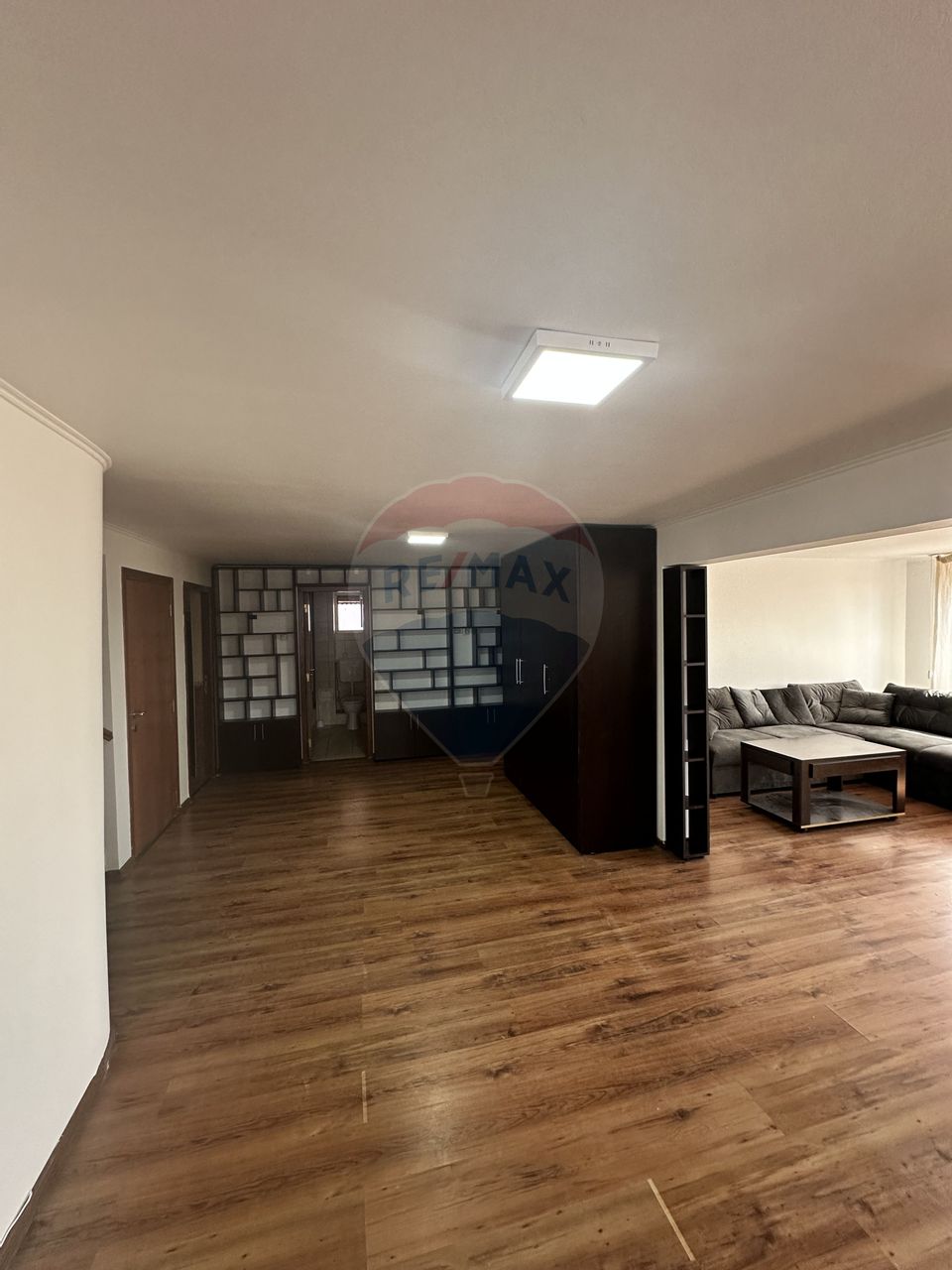 Apartment in villa - 3 rooms for rent in Fundeni district