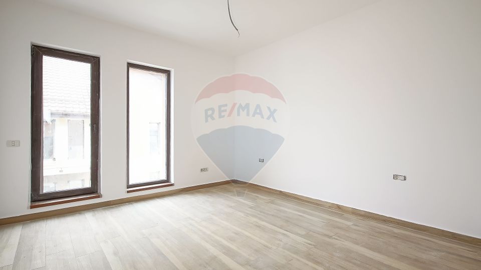 4 room House / Villa for sale, Baciu area