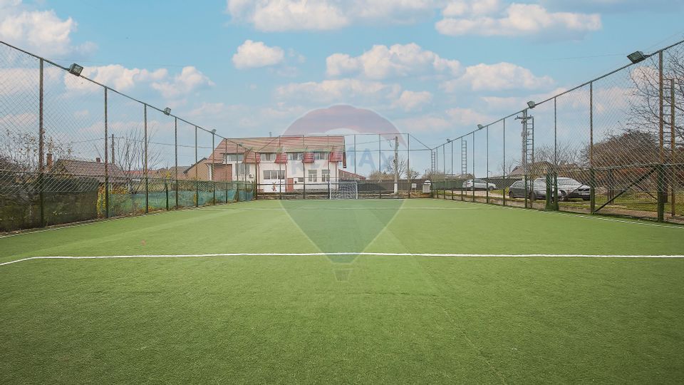 Spațiu de 116mp de închiriat in Cristian