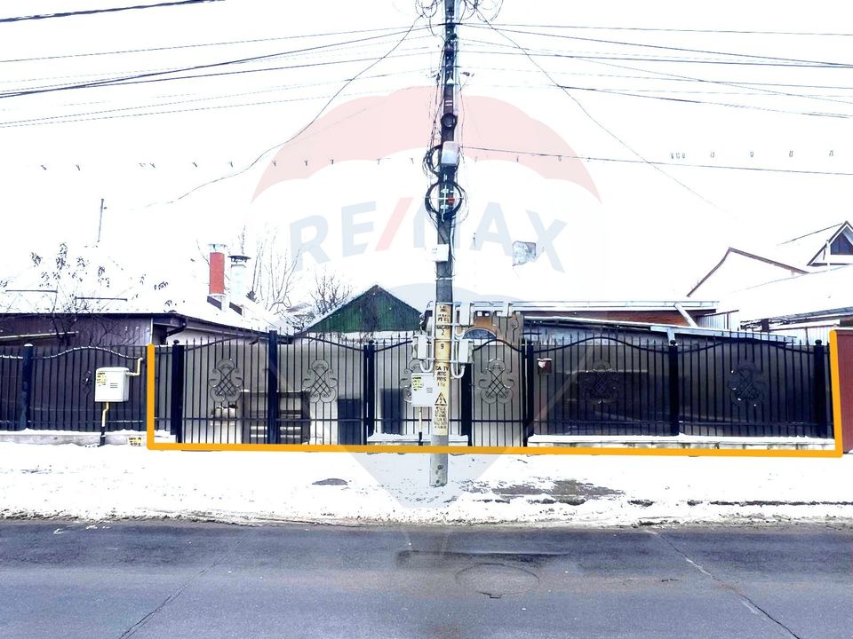 Casă / Vilă cu 2 camere de vânzare  în zona Tache