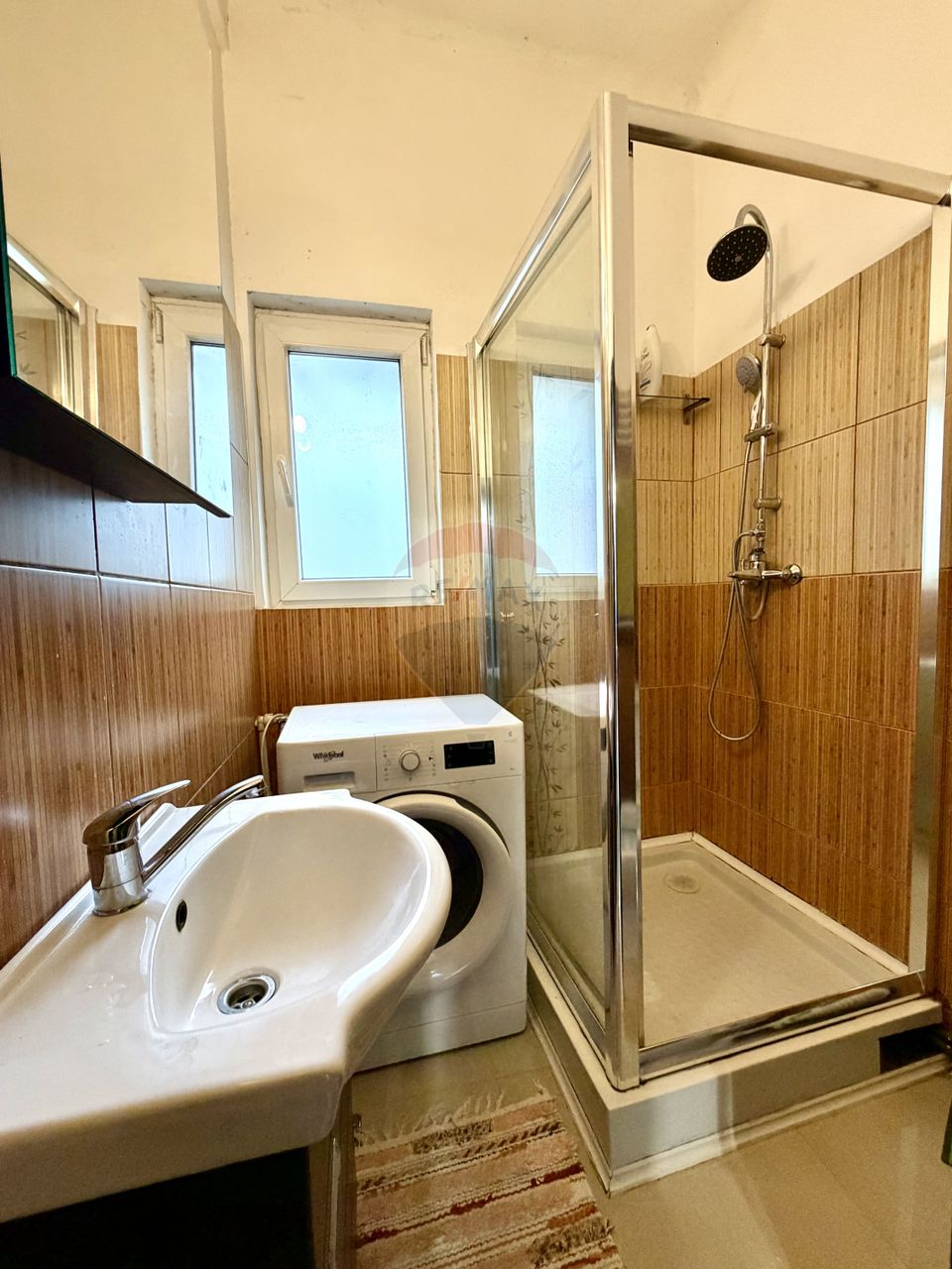 3 room Apartment for sale, P-ta Unirii area