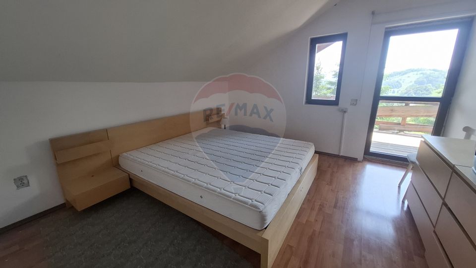 Casă de vacanță in Măgura, la poalele Munților Piatra Craiului