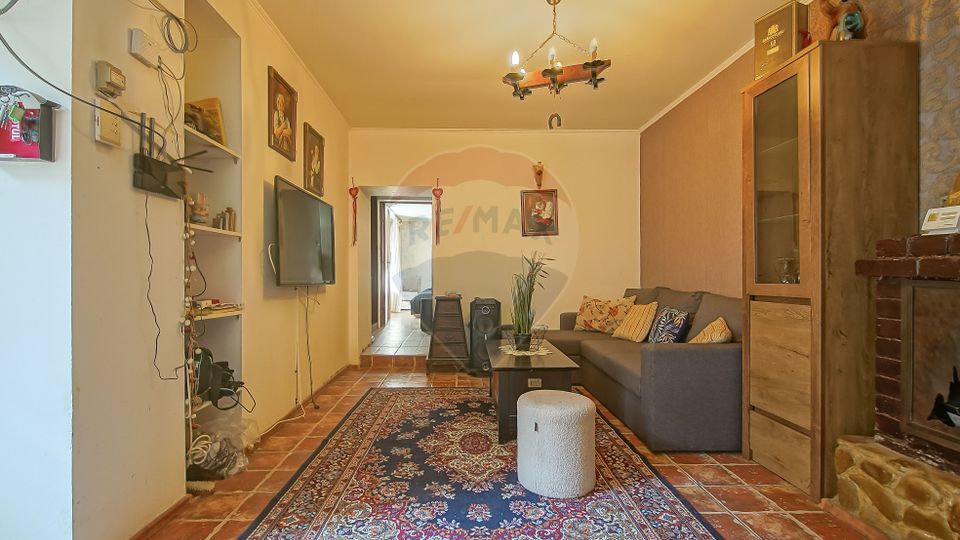 Casă cu 7 Camere + Spațiu Comercial, Oportunitate Rară, Comision 0%