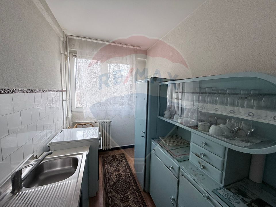 Apartament de vânzare | 2 camere | Bloc anvelopat,  Piata Sudului