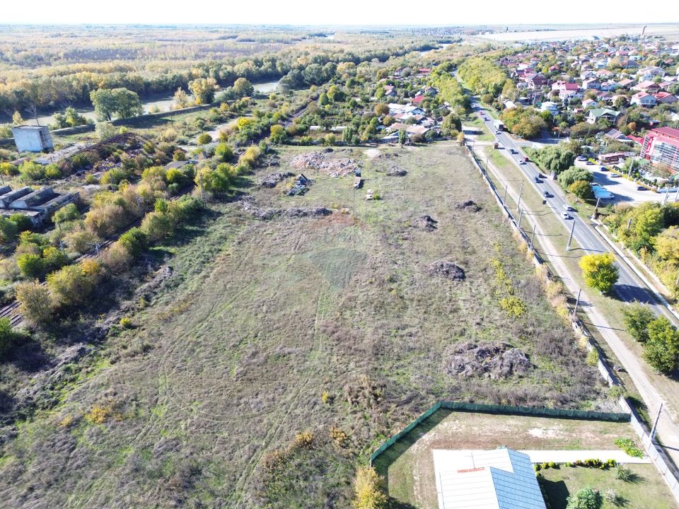 Teren intravilan - loturi mari de vanzare in Sendreni I Galati