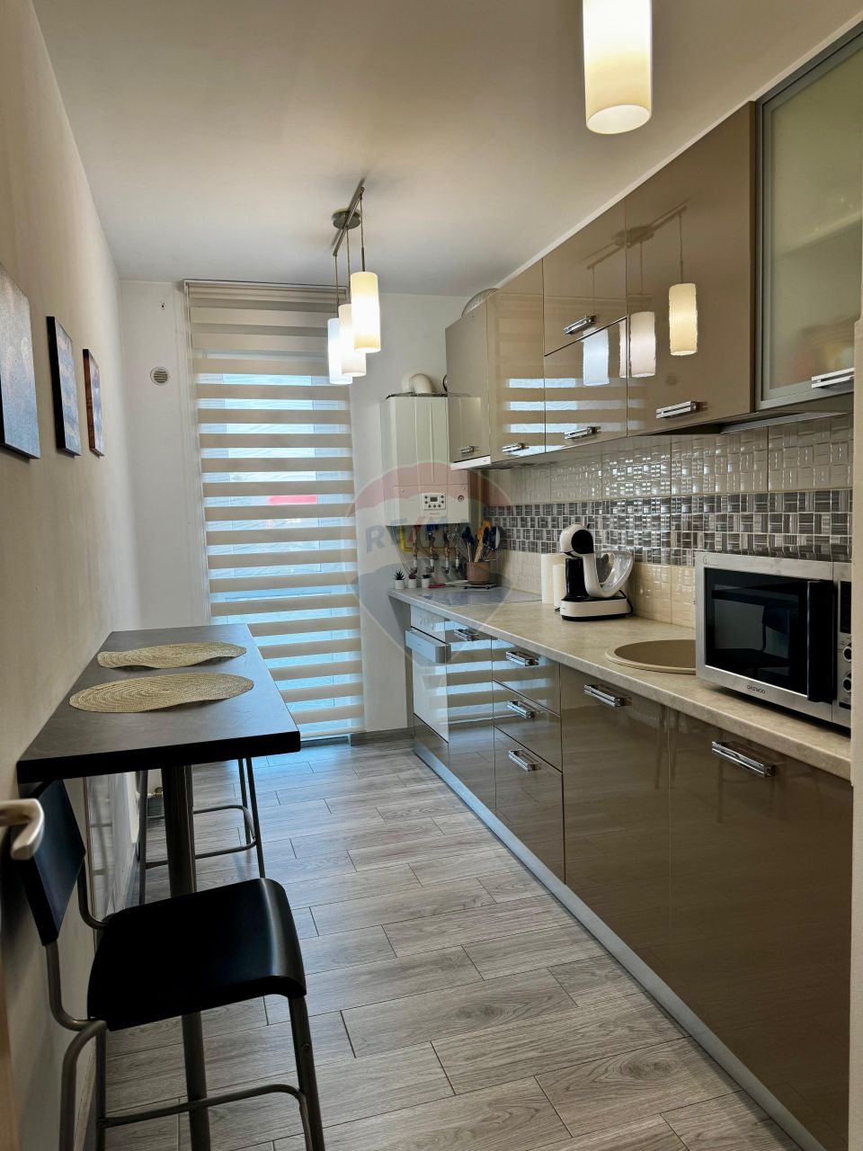 2 room Apartment for rent, Central area