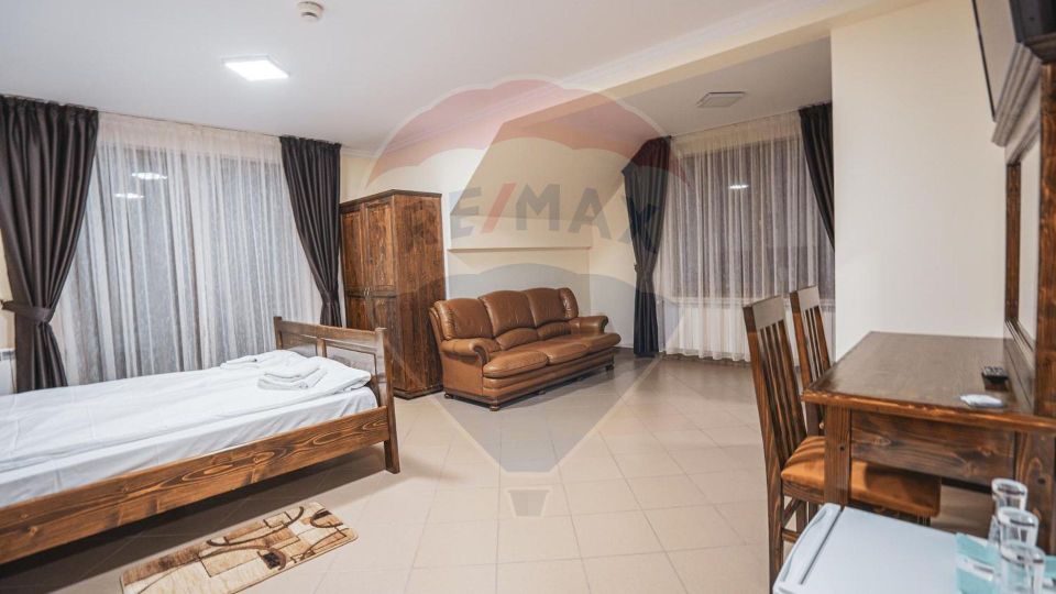 15 room Hotel / Pension for sale