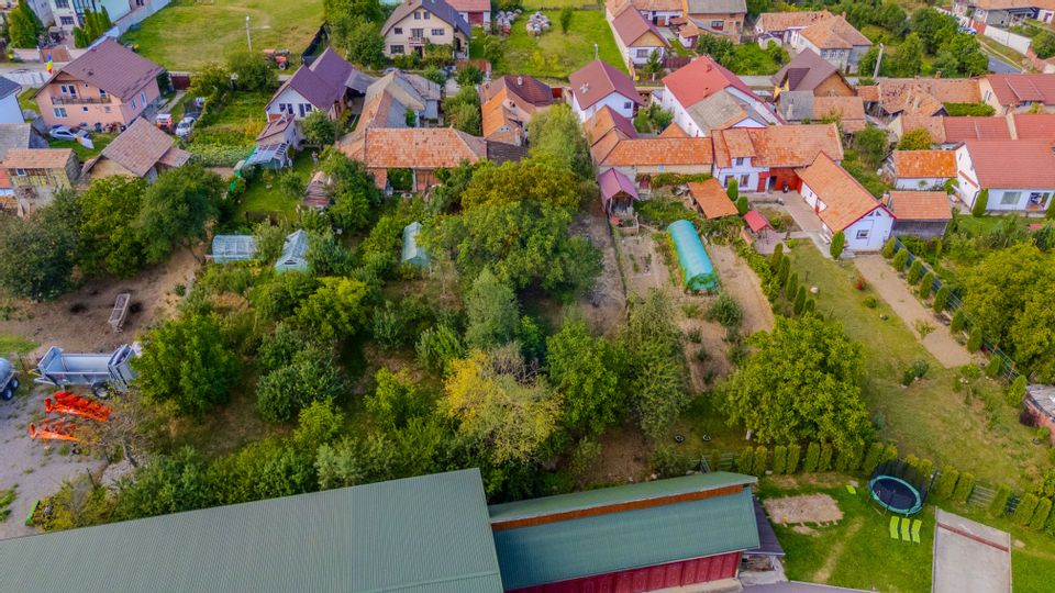 Casă de vacanță| 4 camere | Curte 400mp | Tohanu Nou | Comision 0 |