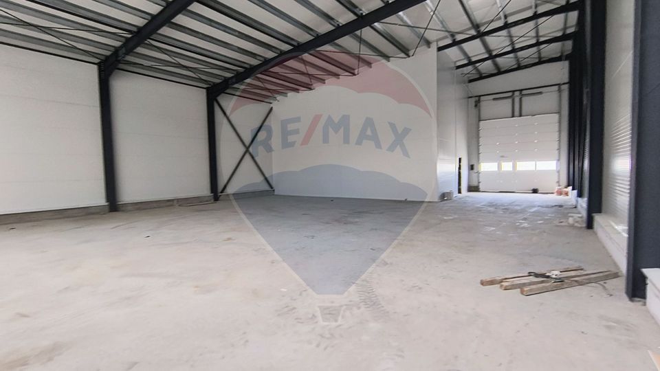 595sq.m Industrial Space for sale