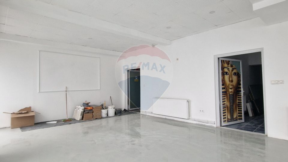 115sq.m Commercial Space for rent, Garii area