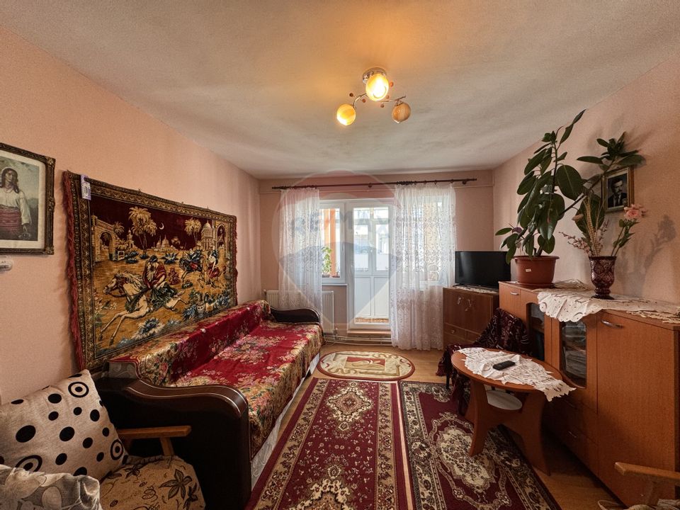 Apartament cu 2 camere in Bacau de vânzare