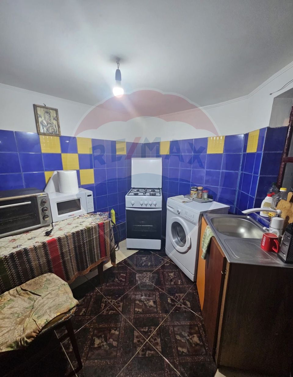 Casă / Vilă cu 4 camere de vânzare în zona Alexandriei