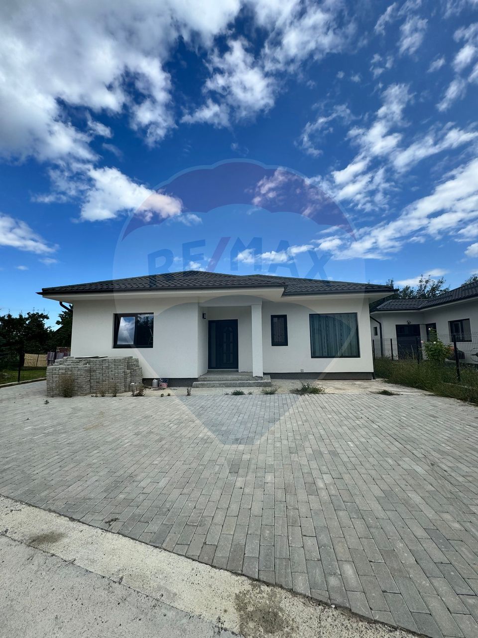 4 room House / Villa for sale, Nord-Est area