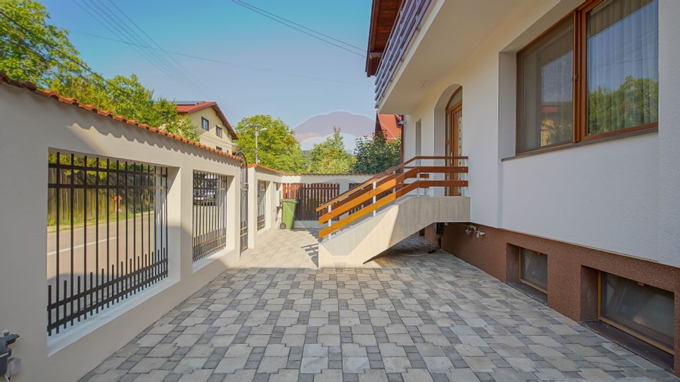 Comision 0 %! Casă de vânzare în zona Noua, Brașov!