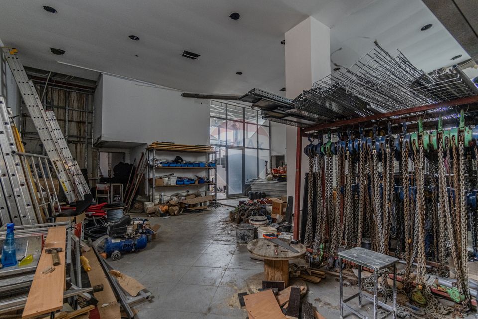 Cladire de 902 mp utili de vânzare, zona Grivitei - DN 13, COMISION 0