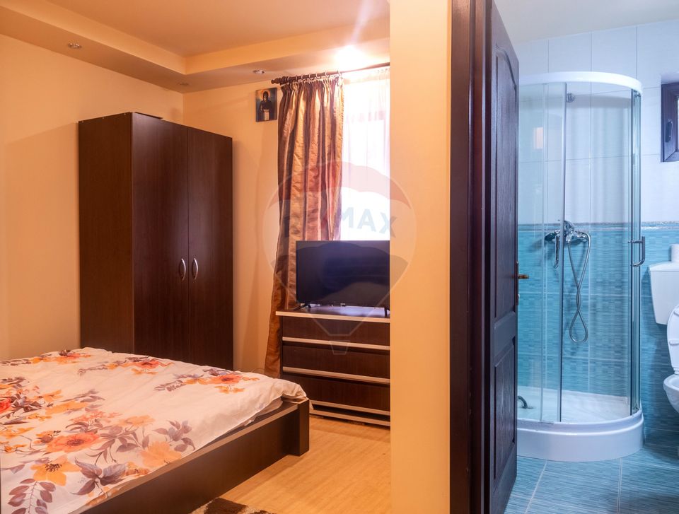 Casă / Vila cu 6 camere de vânzare în Predeal