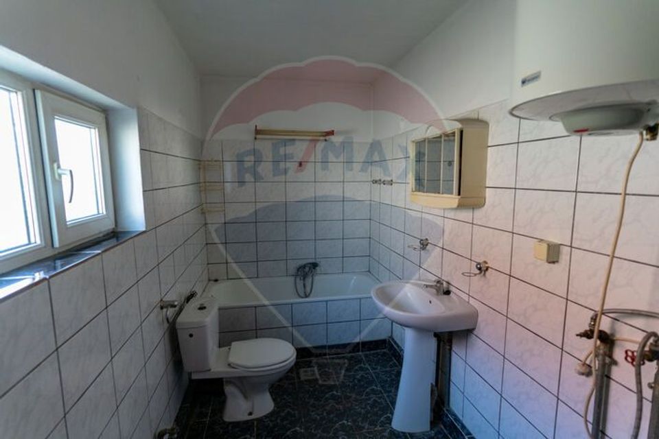 4 room House / Villa for sale, Central area