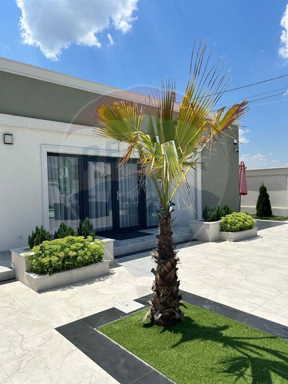 6 room House / Villa for sale