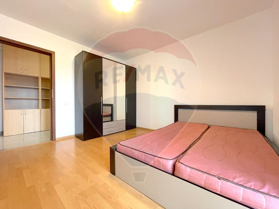 Apartament 2 camere 63 mp utili, zona Tractorul