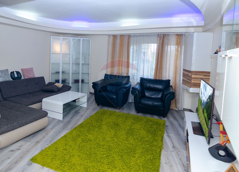 Apartament spatios 4 camere de vanzare, 93mpu, Bdul. Nicolae Titulescu