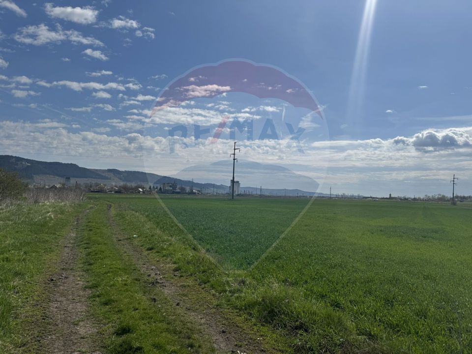 Teren cu potential industrial Luna de Jos, Dabaca