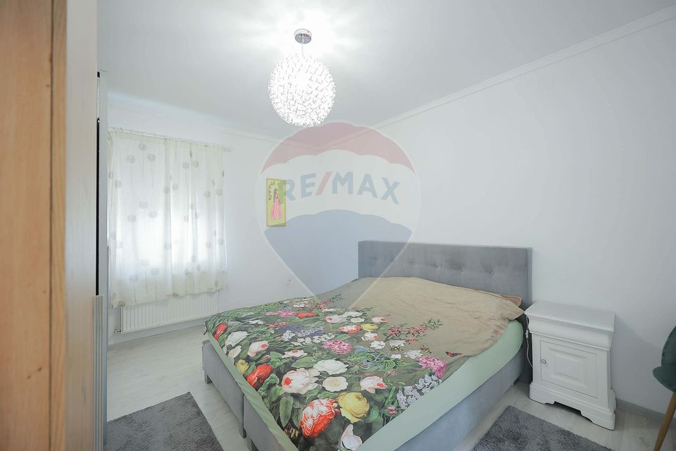 5 room Apartment for sale, Central area