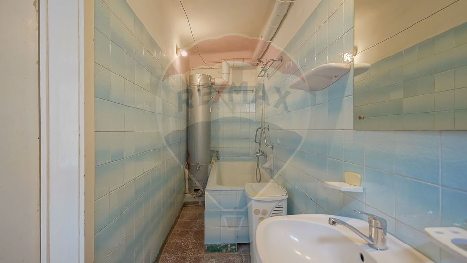 Apartament 3 camere si două băi, Str Republicii, Centrul Istoric