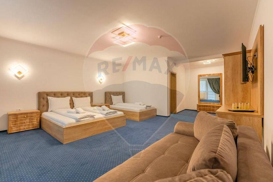 18 room Hotel / Pension for sale, Central area