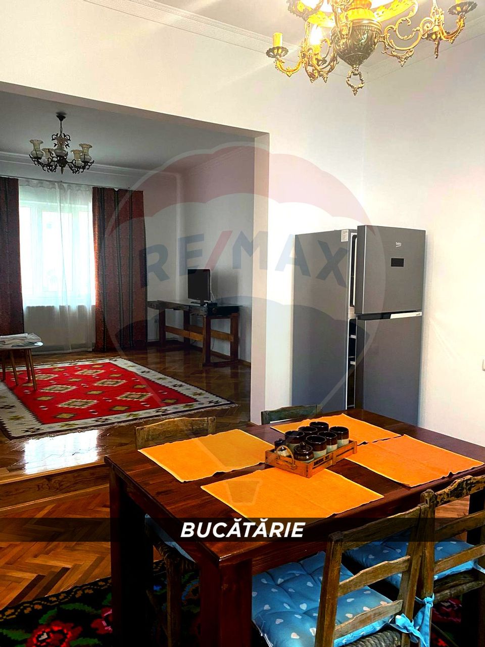 Apartament cu 3 camere de inchiriat-Centru Istoric