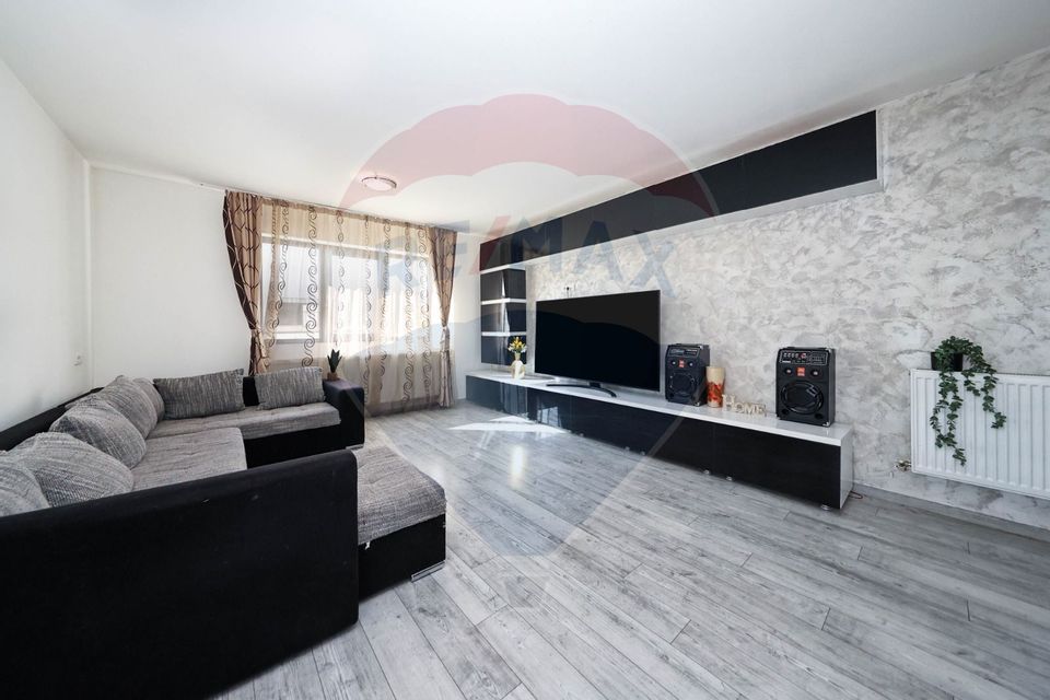 5 room House / Villa for sale