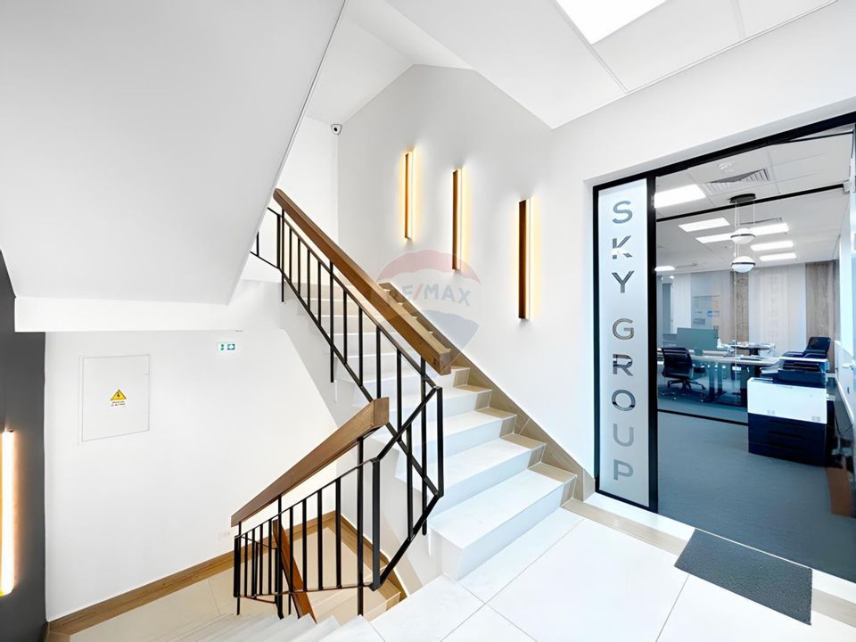 120.4sq.m Office Space for rent, Ultracentral area