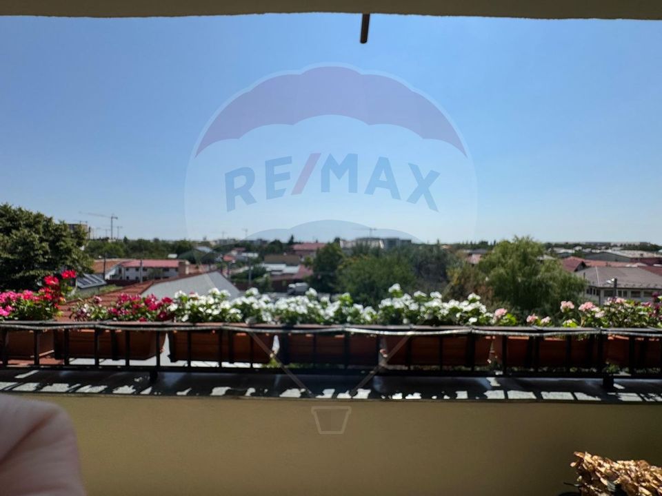 Vanzare Apartament 3 camere Drumul Taberei, metrou Raul Doamnei
