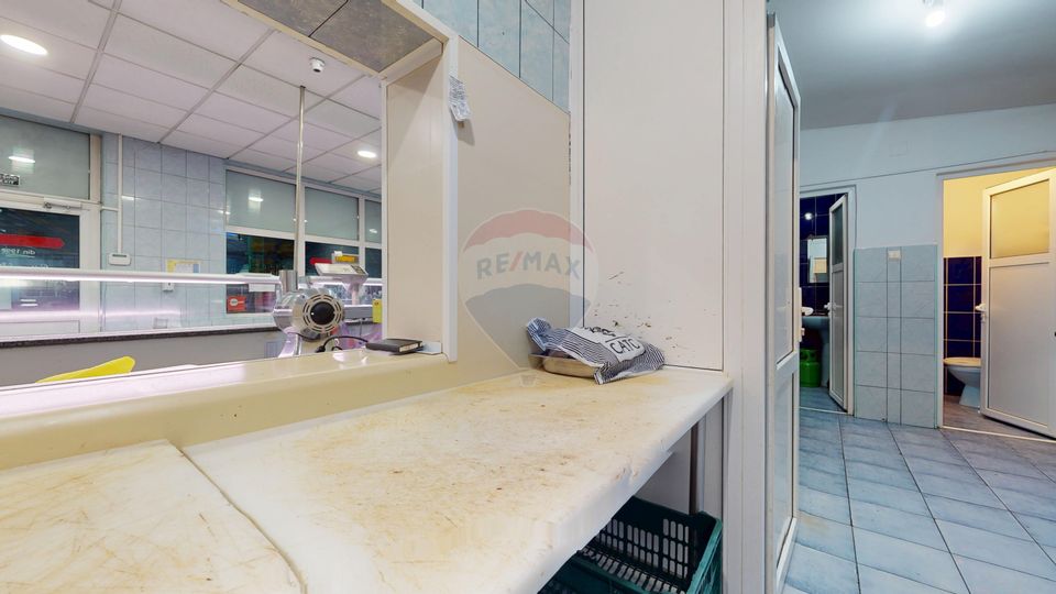 60sq.m Commercial Space for rent, Central area