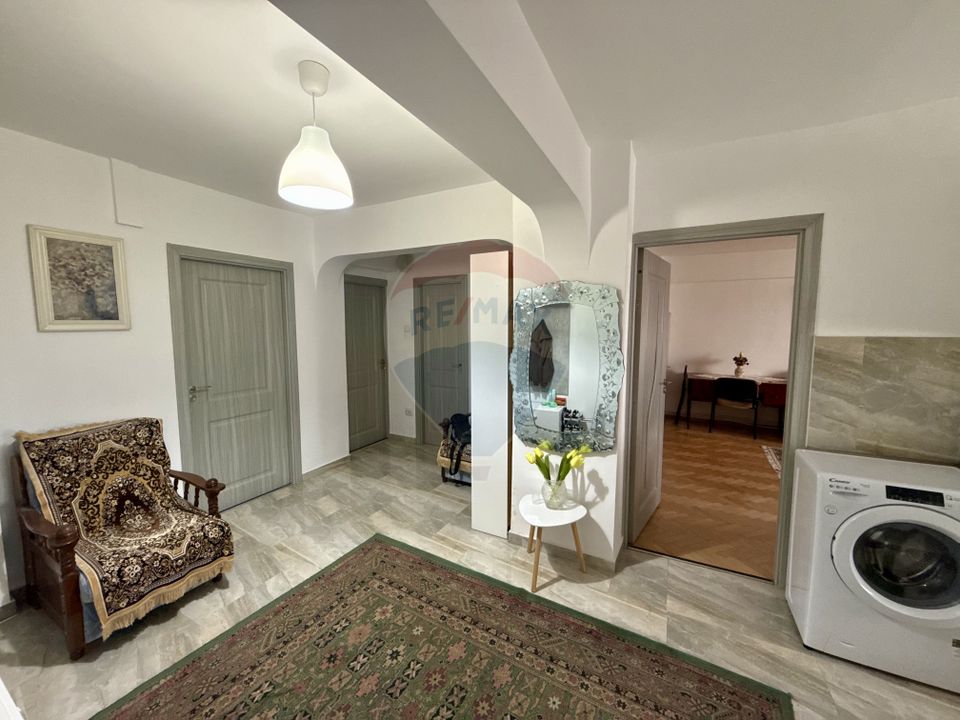 Apartament 3 camere de închiriat decomandat–central, Piața Cipariu