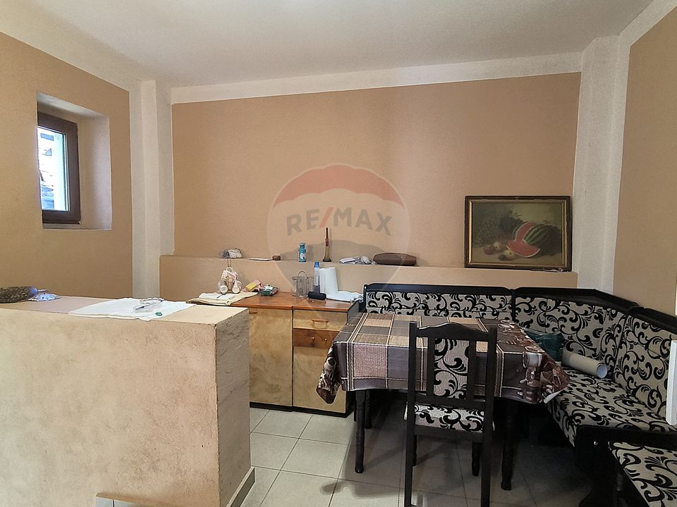 Casă cu teren generos în Saroș pe Târnave, jud. Sibiu